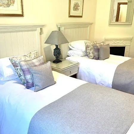 The Sportsman's Arms *